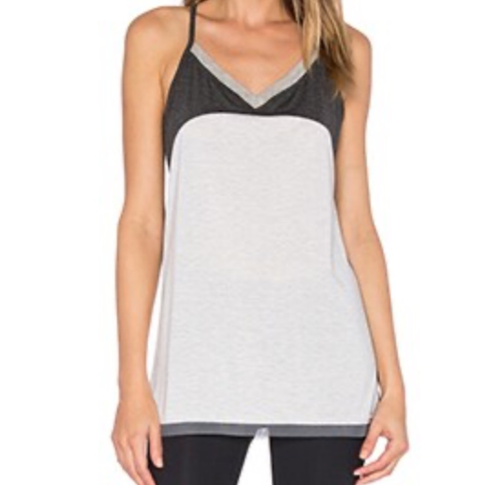 💚Blanc Noir racer back tank